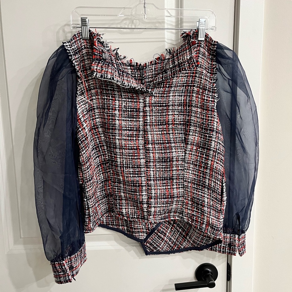 Chic Plaid Off-Shoulder Top with Navy Sleeves